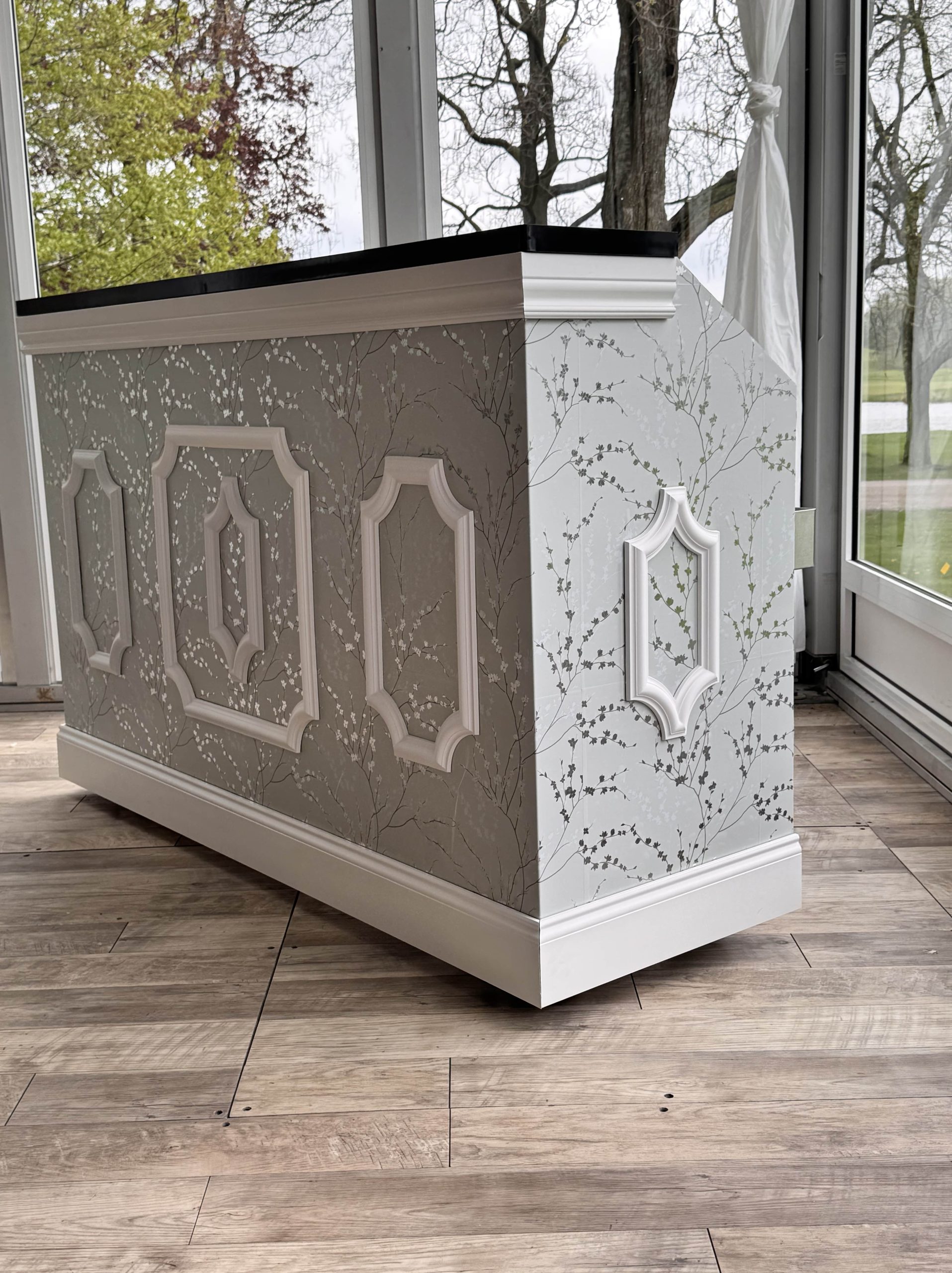 custom bar